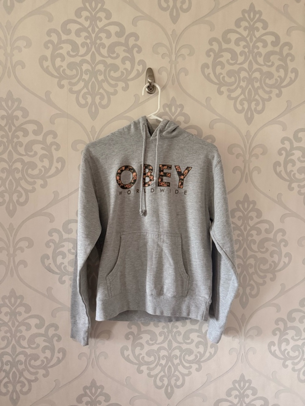Obey Worldwide Grey Hoodie with Floral Logo unisex